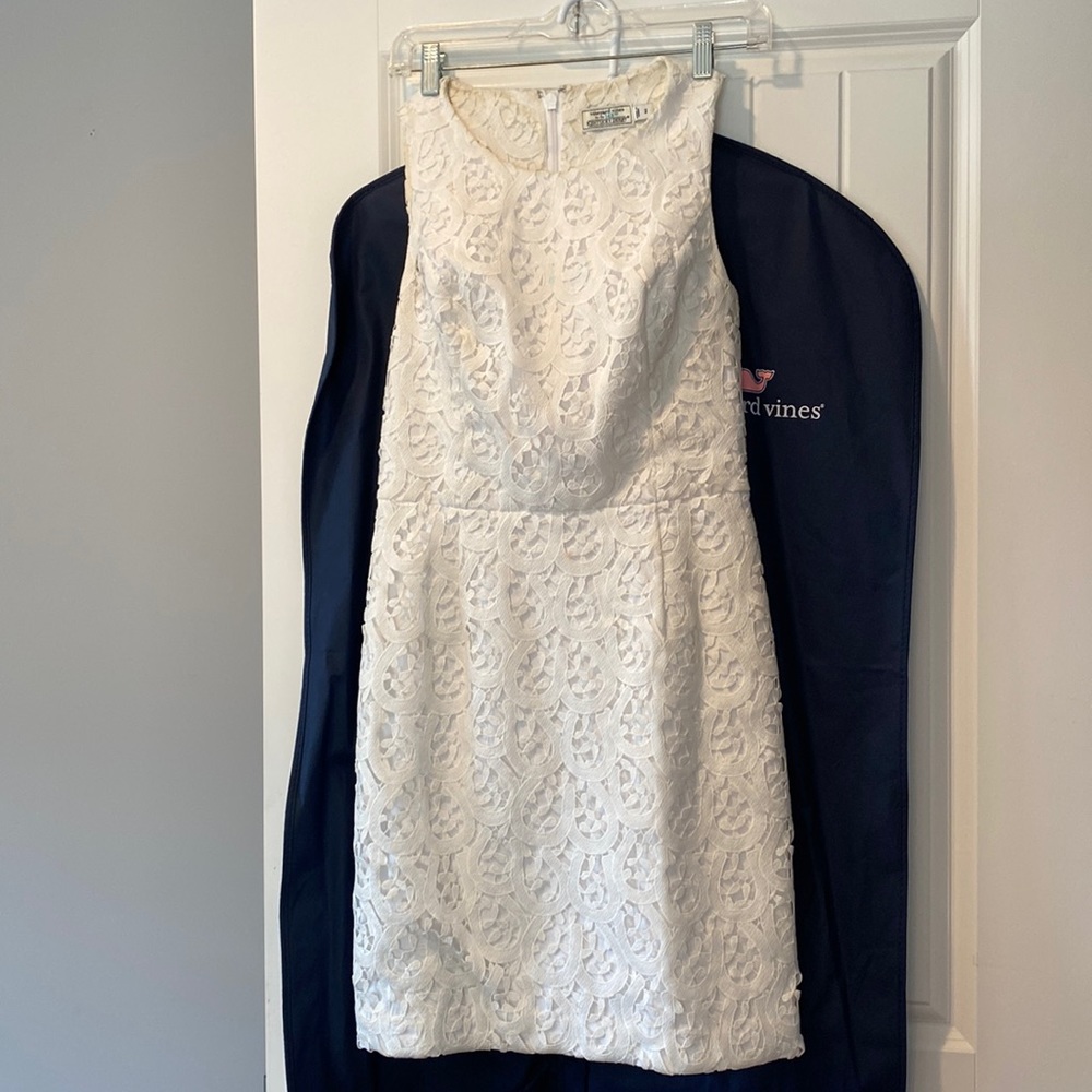 Vineyard Vines lace dress